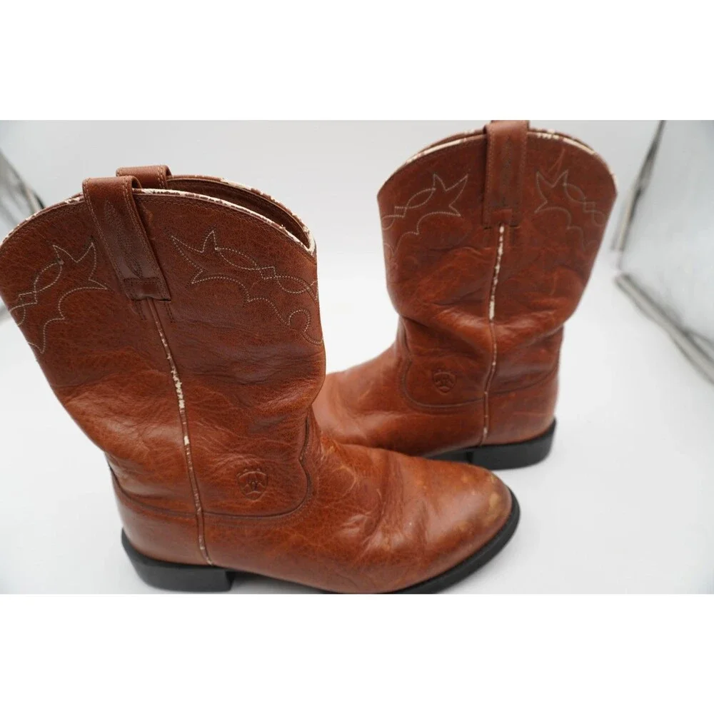 Ariat his classic